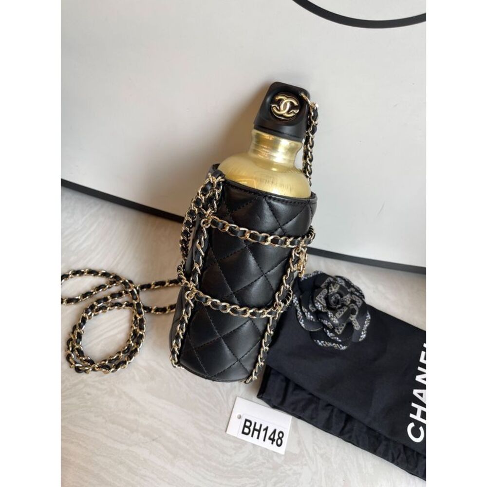Chanel Women Pre-Loved Bag Very Good Condition